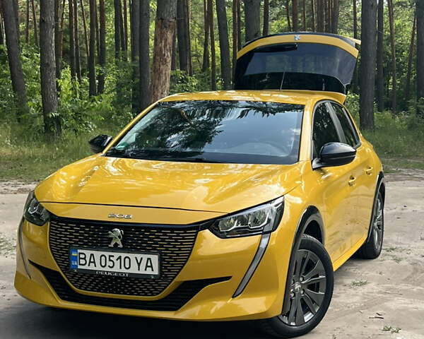 Жовтий Пежо e-208, об'ємом двигуна 0 л та пробігом 40 тис. км за 15200 $, фото 27 на Automoto.ua