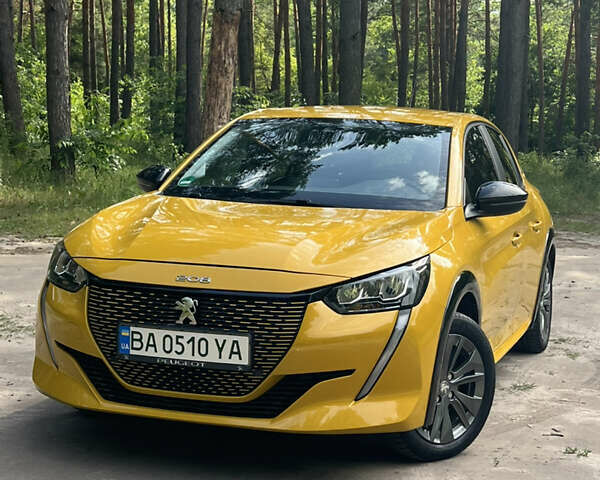 Жовтий Пежо e-208, об'ємом двигуна 0 л та пробігом 40 тис. км за 15200 $, фото 29 на Automoto.ua