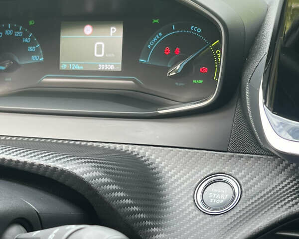 Жовтий Пежо e-208, об'ємом двигуна 0 л та пробігом 40 тис. км за 15200 $, фото 18 на Automoto.ua