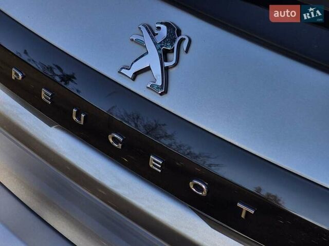 Серый Пежо e-208, объемом двигателя 0 л и пробегом 82 тыс. км за 14744 $, фото 16 на Automoto.ua