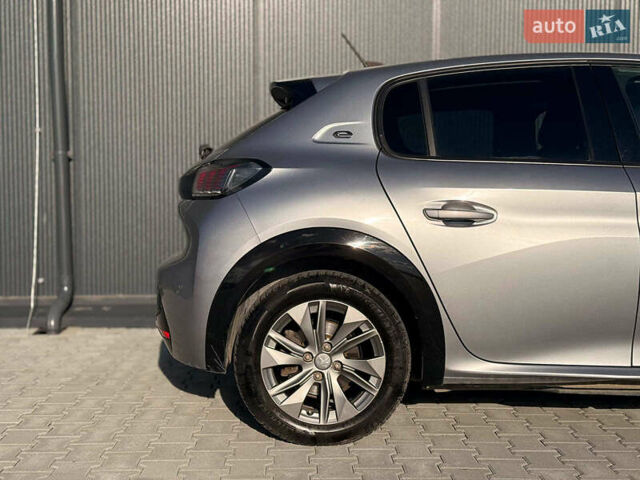 Сірий Пежо e-208, об'ємом двигуна 0 л та пробігом 109 тис. км за 12440 $, фото 17 на Automoto.ua