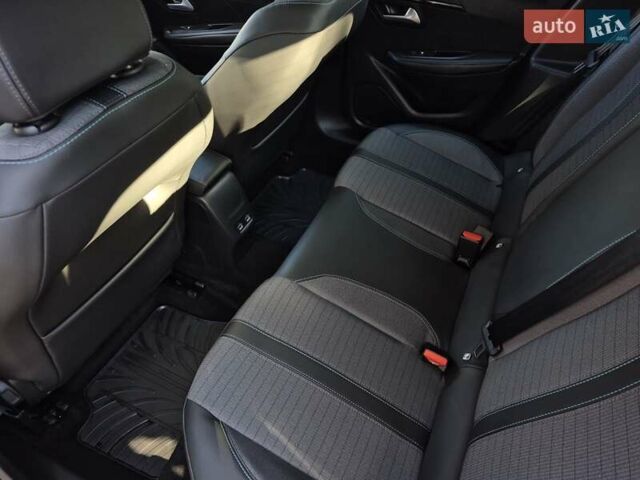 Серый Пежо e-208, объемом двигателя 0 л и пробегом 82 тыс. км за 14744 $, фото 34 на Automoto.ua