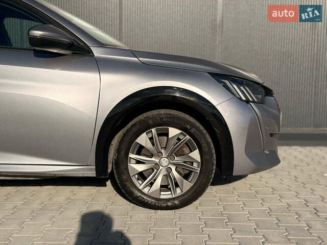 Сірий Пежо e-208, об'ємом двигуна 0 л та пробігом 109 тис. км за 12440 $, фото 16 на Automoto.ua