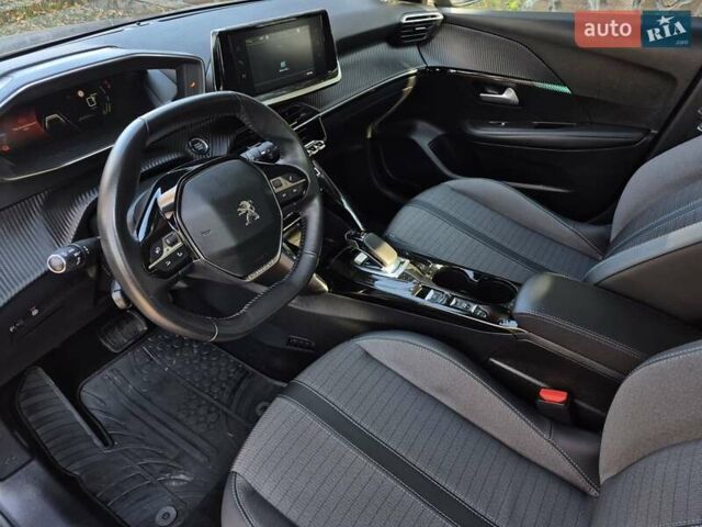 Серый Пежо e-208, объемом двигателя 0 л и пробегом 82 тыс. км за 14744 $, фото 29 на Automoto.ua