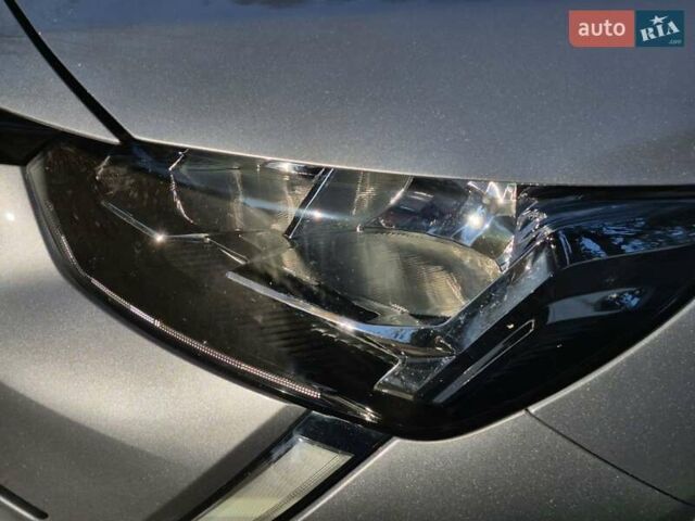 Серый Пежо e-208, объемом двигателя 0 л и пробегом 82 тыс. км за 14744 $, фото 20 на Automoto.ua