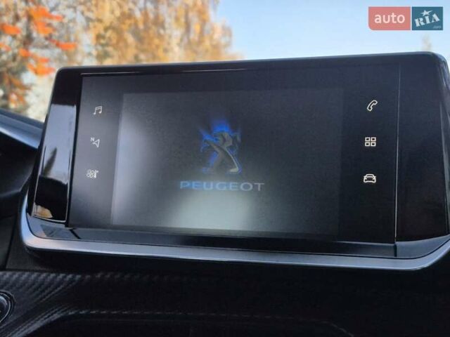 Серый Пежо e-208, объемом двигателя 0 л и пробегом 82 тыс. км за 14744 $, фото 21 на Automoto.ua