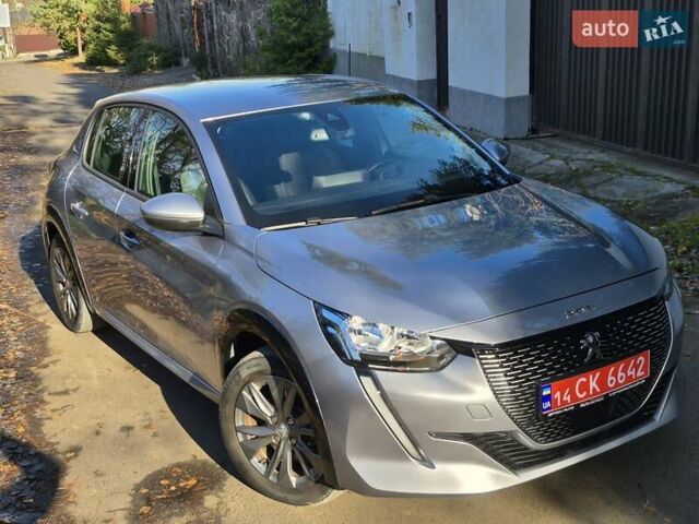 Серый Пежо e-208, объемом двигателя 0 л и пробегом 82 тыс. км за 14744 $, фото 5 на Automoto.ua