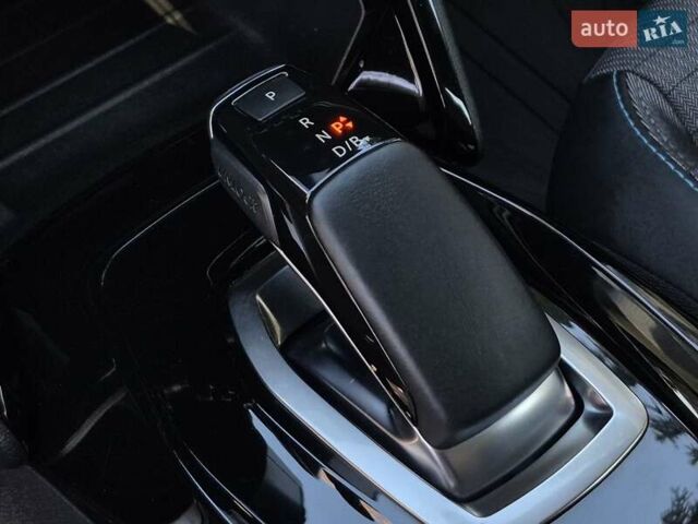 Серый Пежо e-208, объемом двигателя 0 л и пробегом 82 тыс. км за 14744 $, фото 30 на Automoto.ua