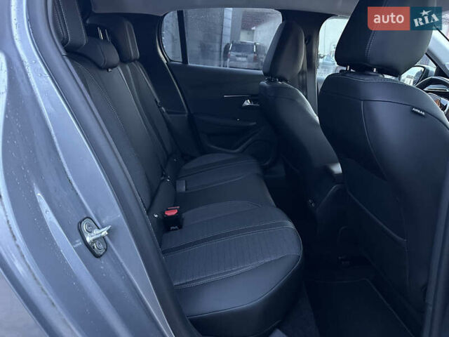 Серый Пежо e-208, объемом двигателя 0 л и пробегом 74 тыс. км за 13600 $, фото 17 на Automoto.ua