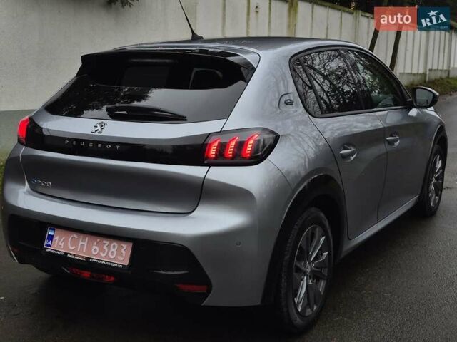 Серый Пежо e-208, объемом двигателя 0 л и пробегом 102 тыс. км за 15064 $, фото 8 на Automoto.ua