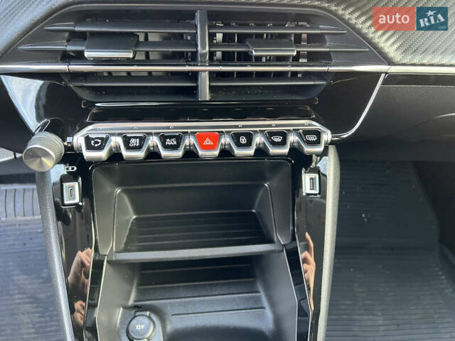 Сірий Пежо e-208, об'ємом двигуна 0 л та пробігом 27 тис. км за 13500 $, фото 22 на Automoto.ua