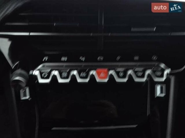 Серый Пежо e-208, объемом двигателя 0 л и пробегом 102 тыс. км за 15064 $, фото 27 на Automoto.ua