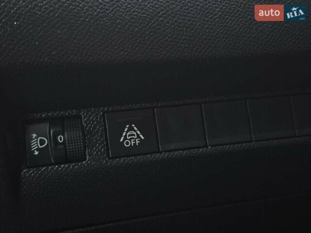 Серый Пежо e-208, объемом двигателя 0 л и пробегом 102 тыс. км за 15064 $, фото 29 на Automoto.ua