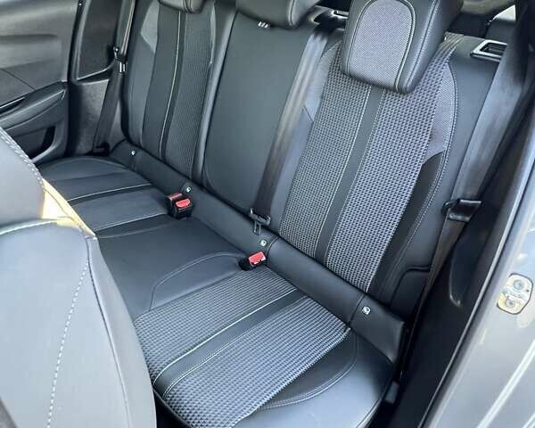 Серый Пежо e-208, объемом двигателя 0 л и пробегом 79 тыс. км за 15250 $, фото 28 на Automoto.ua