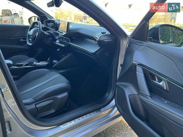 Серый Пежо e-208, объемом двигателя 0 л и пробегом 79 тыс. км за 15250 $, фото 33 на Automoto.ua