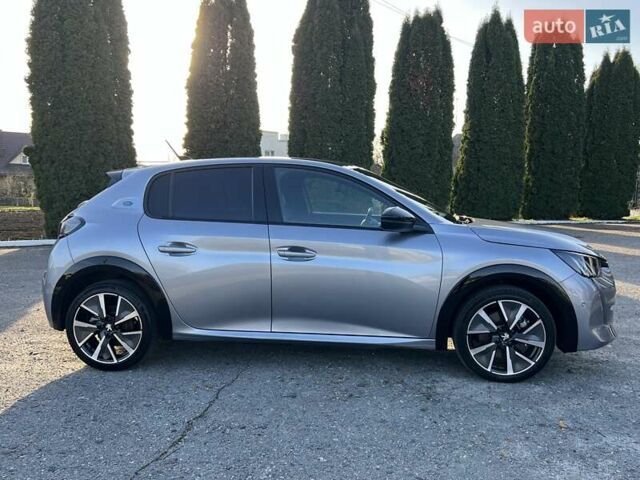 Серый Пежо e-208, объемом двигателя 0 л и пробегом 79 тыс. км за 15250 $, фото 3 на Automoto.ua