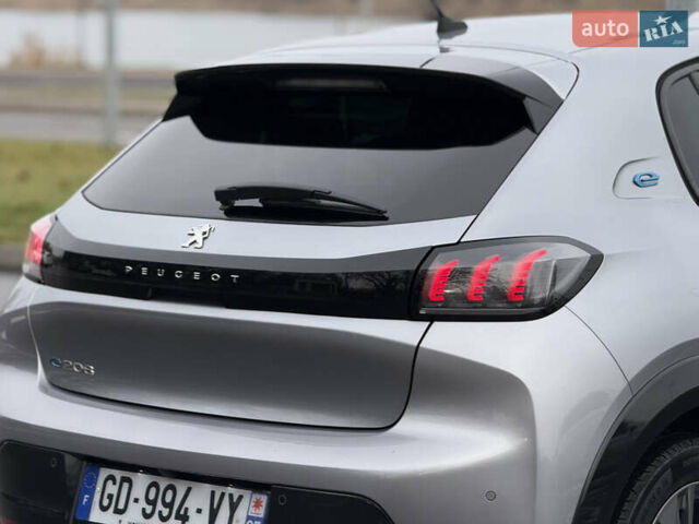 Серый Пежо e-208, объемом двигателя 0 л и пробегом 76 тыс. км за 13500 $, фото 21 на Automoto.ua