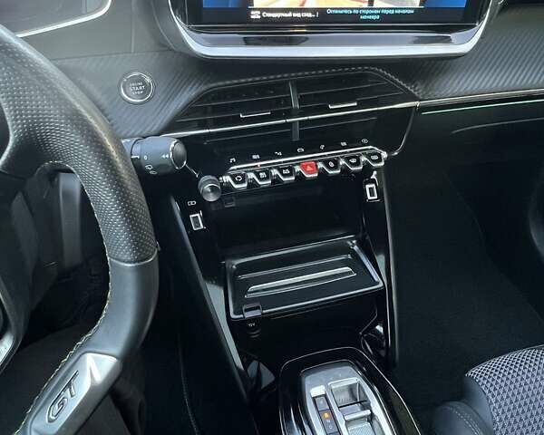 Серый Пежо e-208, объемом двигателя 0 л и пробегом 79 тыс. км за 15250 $, фото 40 на Automoto.ua