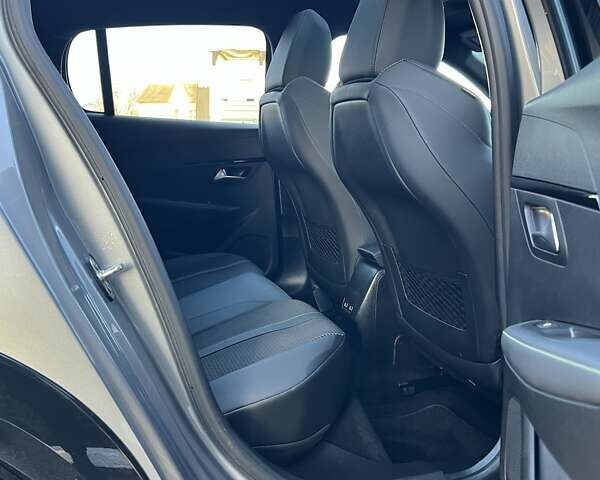 Серый Пежо e-208, объемом двигателя 0 л и пробегом 79 тыс. км за 15250 $, фото 30 на Automoto.ua