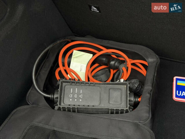 Серый Пежо e-208, объемом двигателя 0 л и пробегом 76 тыс. км за 13500 $, фото 48 на Automoto.ua