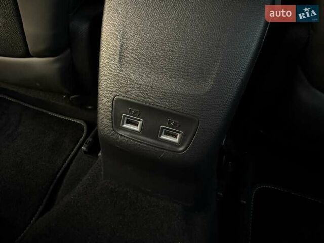 Синий Пежо e-208, объемом двигателя 0 л и пробегом 37 тыс. км за 14650 $, фото 46 на Automoto.ua