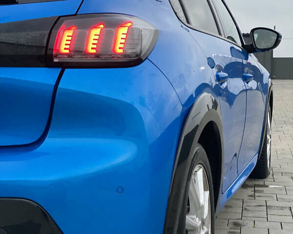 Синий Пежо e-208, объемом двигателя 0 л и пробегом 81 тыс. км за 12800 $, фото 19 на Automoto.ua