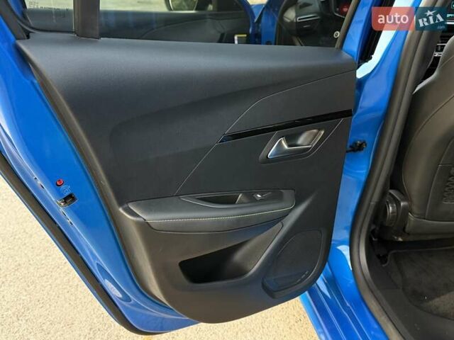 Синий Пежо e-208, объемом двигателя 0 л и пробегом 37 тыс. км за 14650 $, фото 72 на Automoto.ua