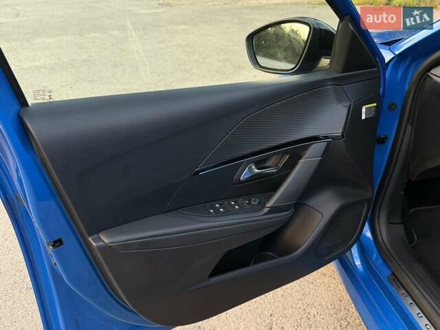 Синий Пежо e-208, объемом двигателя 0 л и пробегом 37 тыс. км за 14650 $, фото 75 на Automoto.ua