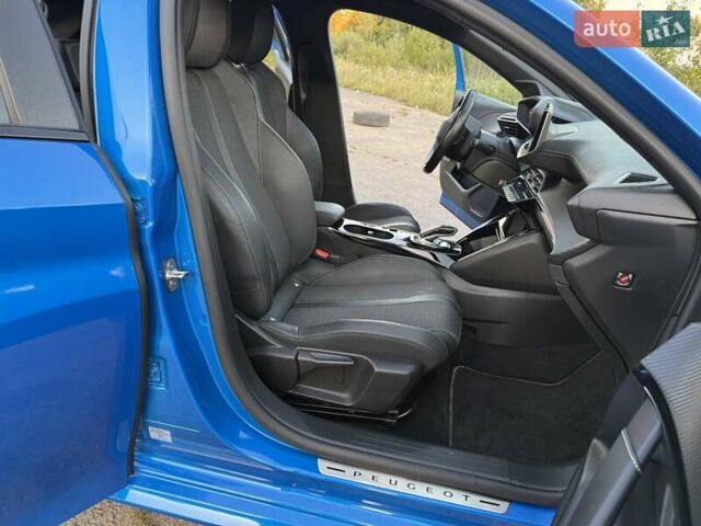 Синий Пежо e-208, объемом двигателя 0 л и пробегом 37 тыс. км за 14650 $, фото 50 на Automoto.ua