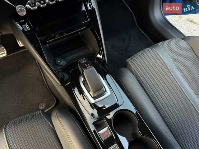 Синий Пежо e-208, объемом двигателя 0 л и пробегом 37 тыс. км за 14650 $, фото 88 на Automoto.ua