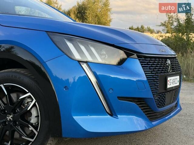 Синий Пежо e-208, объемом двигателя 0 л и пробегом 37 тыс. км за 14650 $, фото 3 на Automoto.ua