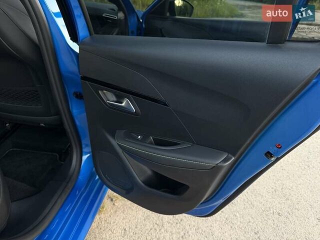 Синий Пежо e-208, объемом двигателя 0 л и пробегом 37 тыс. км за 14650 $, фото 42 на Automoto.ua