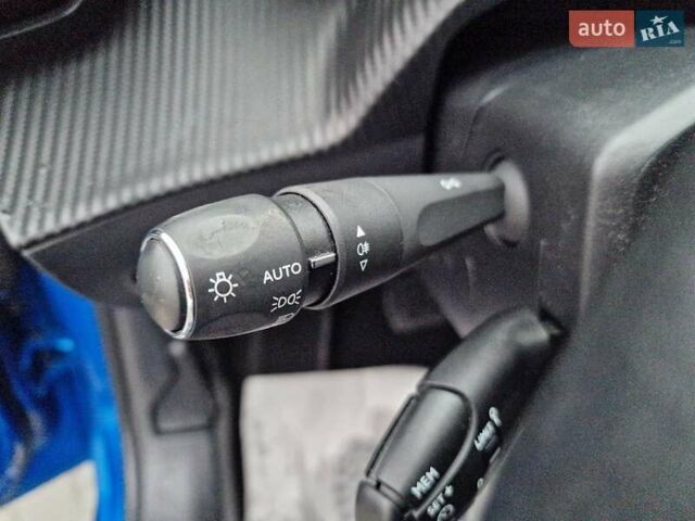 Синий Пежо e-208, объемом двигателя 0 л и пробегом 57 тыс. км за 13900 $, фото 32 на Automoto.ua