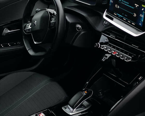 Синий Пежо e-208, объемом двигателя 0 л и пробегом 81 тыс. км за 12800 $, фото 51 на Automoto.ua