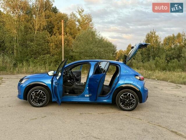 Синий Пежо e-208, объемом двигателя 0 л и пробегом 37 тыс. км за 14650 $, фото 70 на Automoto.ua