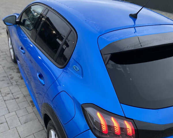 Синий Пежо e-208, объемом двигателя 0 л и пробегом 81 тыс. км за 12800 $, фото 27 на Automoto.ua