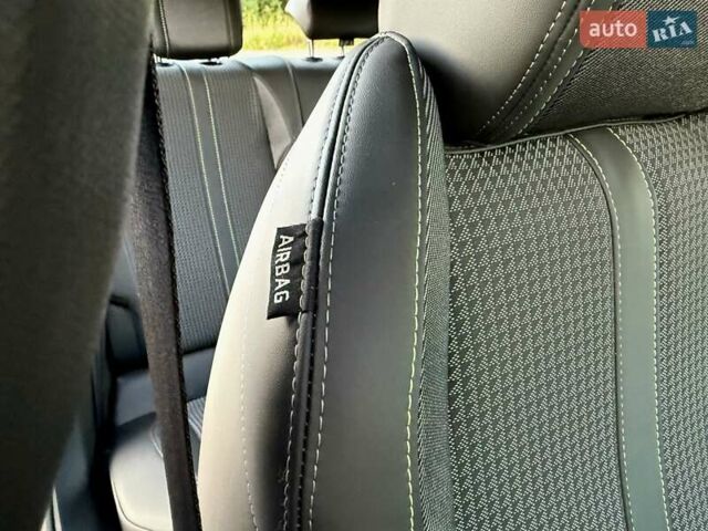 Синий Пежо e-208, объемом двигателя 0 л и пробегом 37 тыс. км за 14650 $, фото 51 на Automoto.ua