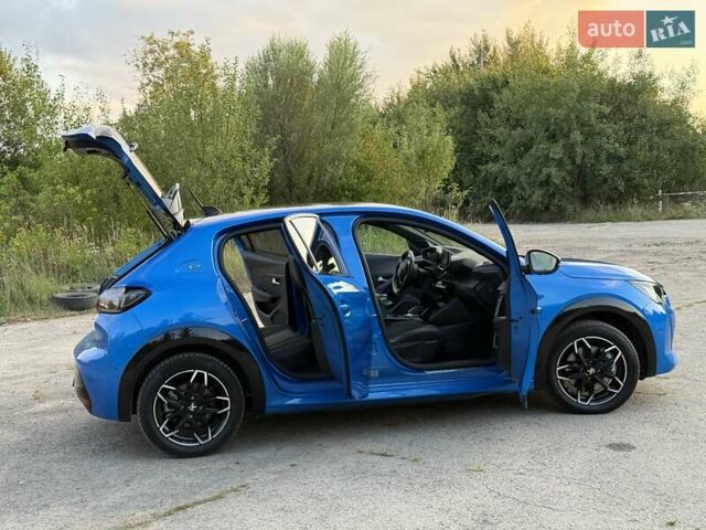 Синий Пежо e-208, объемом двигателя 0 л и пробегом 37 тыс. км за 14650 $, фото 40 на Automoto.ua