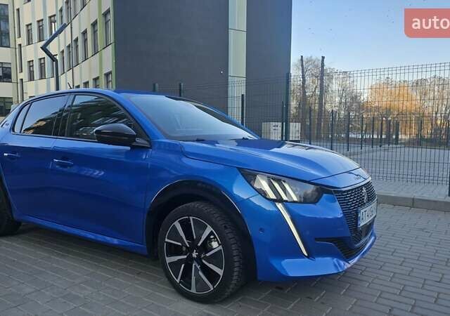 Синий Пежо e-208, объемом двигателя 0 л и пробегом 33 тыс. км за 14800 $, фото 4 на Automoto.ua