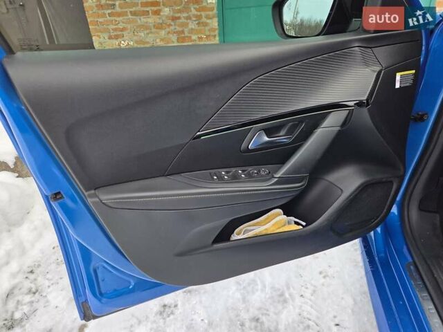 Синий Пежо e-208, объемом двигателя 0 л и пробегом 12 тыс. км за 16800 $, фото 15 на Automoto.ua