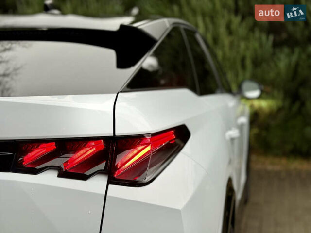 Белый Пежо e-3008, объемом двигателя 0 л и пробегом 1 тыс. км за 37950 $, фото 28 на Automoto.ua