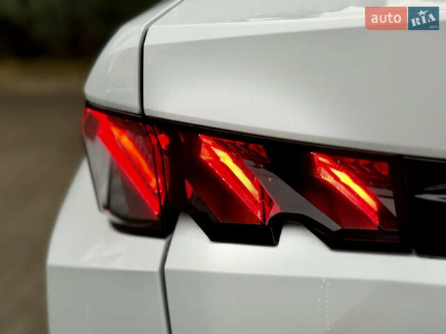 Белый Пежо e-3008, объемом двигателя 0 л и пробегом 1 тыс. км за 37950 $, фото 33 на Automoto.ua