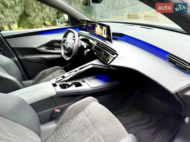 Белый Пежо e-3008, объемом двигателя 0 л и пробегом 1 тыс. км за 37950 $, фото 51 на Automoto.ua