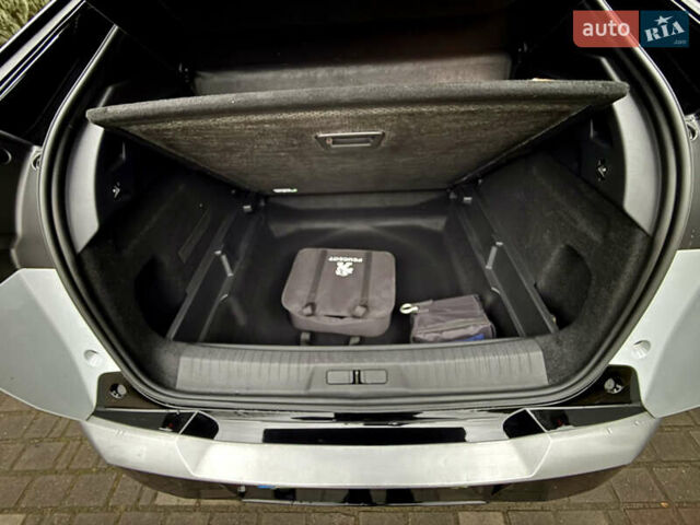 Белый Пежо e-3008, объемом двигателя 0 л и пробегом 1 тыс. км за 37950 $, фото 79 на Automoto.ua