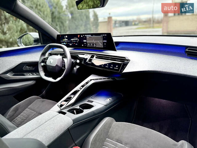 Белый Пежо e-3008, объемом двигателя 0 л и пробегом 1 тыс. км за 37950 $, фото 56 на Automoto.ua