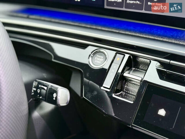 Белый Пежо e-3008, объемом двигателя 0 л и пробегом 1 тыс. км за 37950 $, фото 63 на Automoto.ua