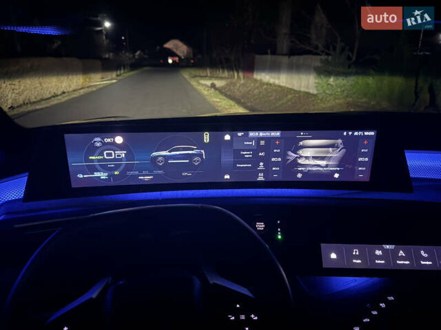 Белый Пежо e-3008, объемом двигателя 0 л и пробегом 1 тыс. км за 37950 $, фото 90 на Automoto.ua
