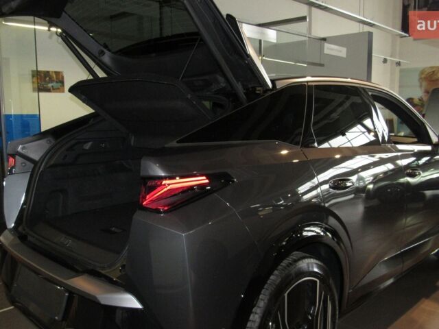 купить новое авто Пежо e-3008 2025 года от официального дилера Автоцентр AUTO.RIA Пежо фото