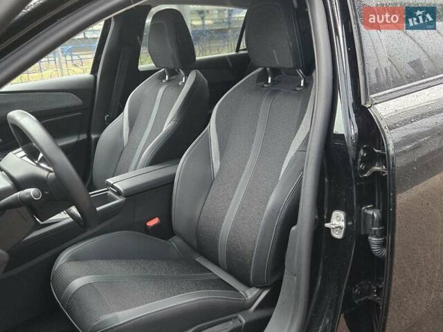 Чорний Пежо e-308, об'ємом двигуна 0 л та пробігом 5 тис. км за 29900 $, фото 8 на Automoto.ua