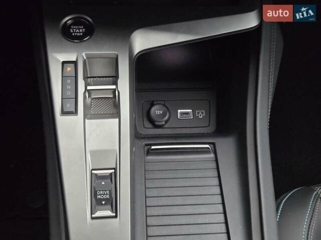 Чорний Пежо e-308, об'ємом двигуна 0 л та пробігом 5 тис. км за 29900 $, фото 25 на Automoto.ua